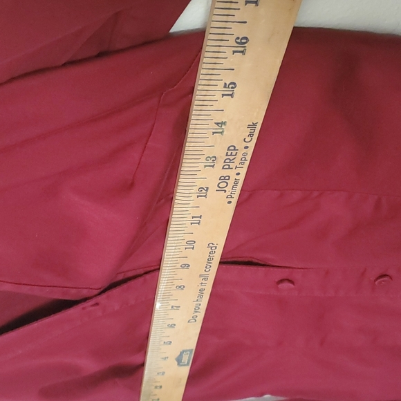 Ann Taylor structured top - Picture 3 of 7